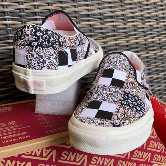 Vans Classic Slip-On Patchwork Floral WMNS - Picture 10 of 16